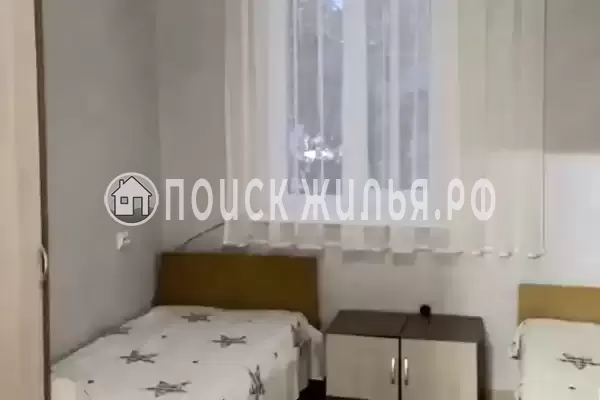 Квартира «3-комнатная со своим двором» Квартира «3-комнатная со своим двором»