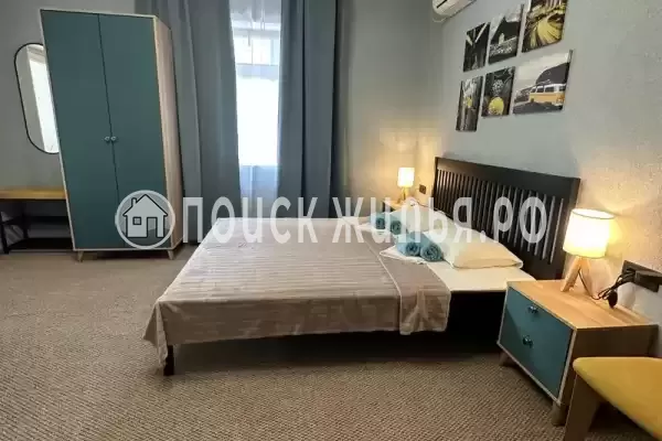 Отель «Азария»