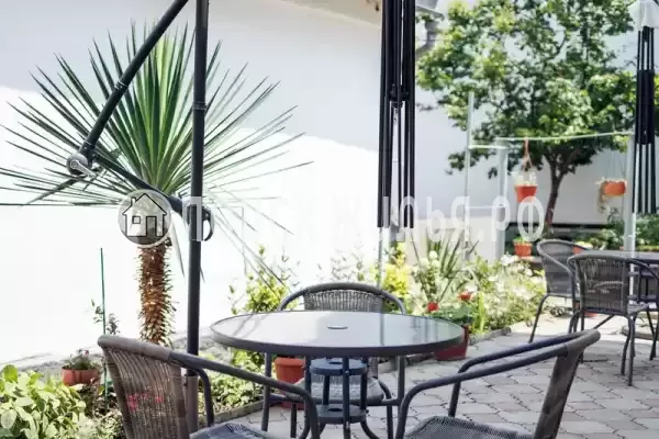 «В 5 минутах от моря» «В 5 минутах от моря»