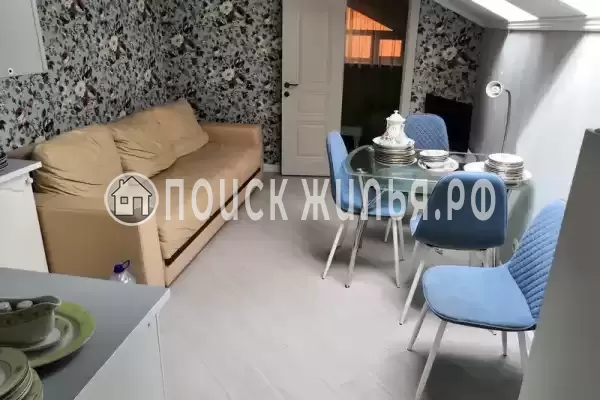 «У моря» «У моря»