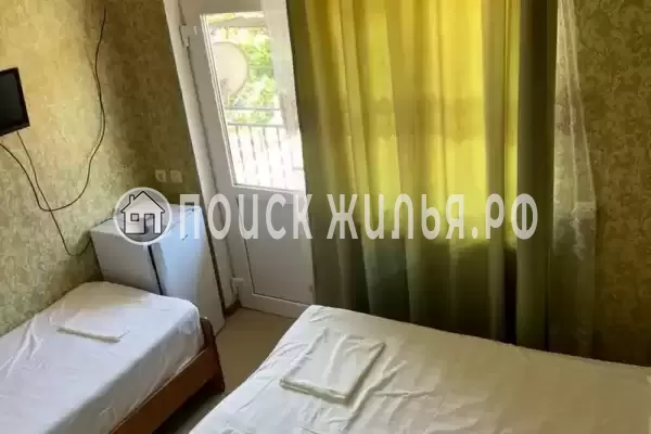 «У Ларисы»