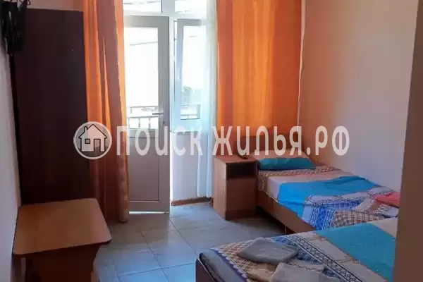 «У Ларисы»