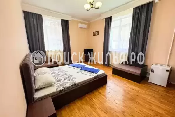 «Владимирский» «Владимирский»