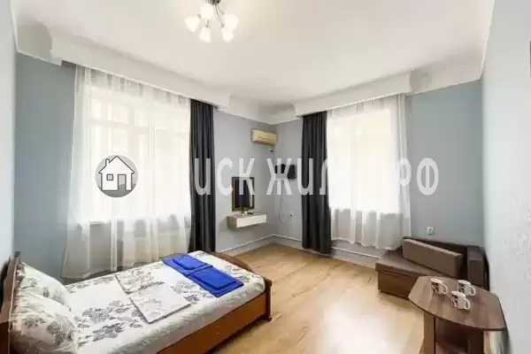 «Владимирский» «Владимирский»