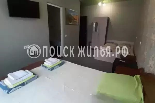 «Два дельфина» «Два дельфина»