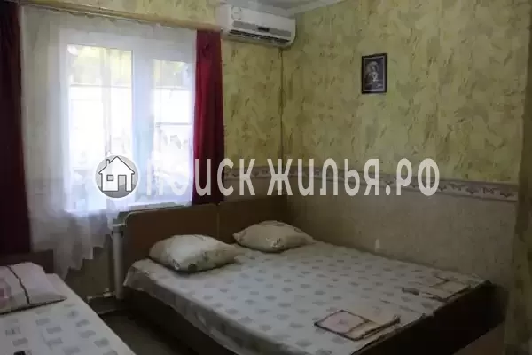 «Два дельфина» «Два дельфина»