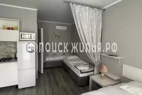 Гостевой дом «Looroom (studio)»