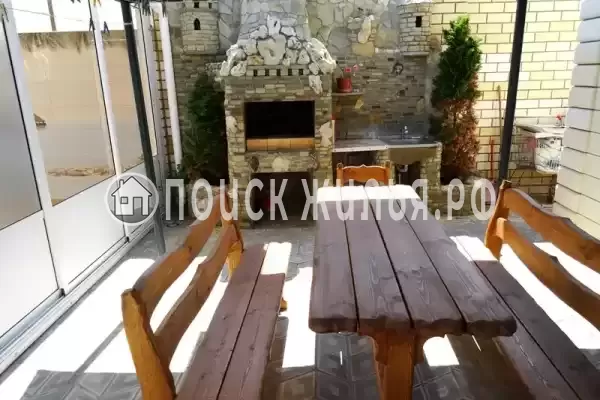 «На Виноградной»