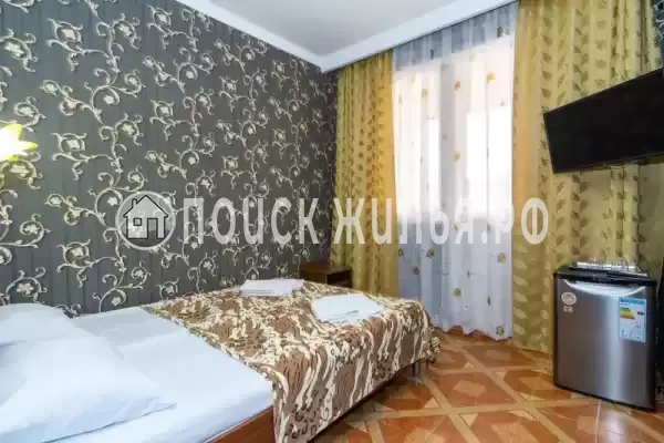 Отель «Лакис» Отель «Лакис»