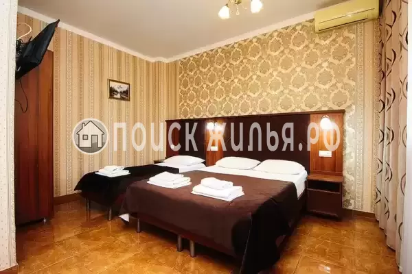 Отель «Лакис» Отель «Лакис»