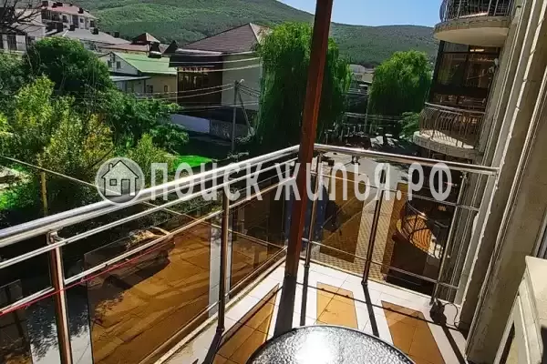 Отель «Лакис» Отель «Лакис»