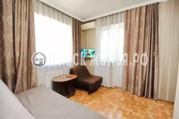 Отель «Лакис» Отель «Лакис»