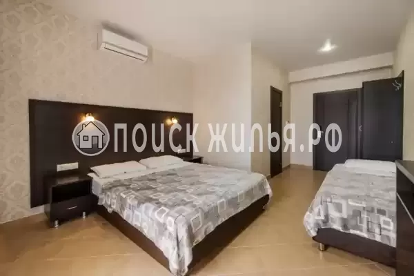 Отель «Лаура» Отель «Лаура»