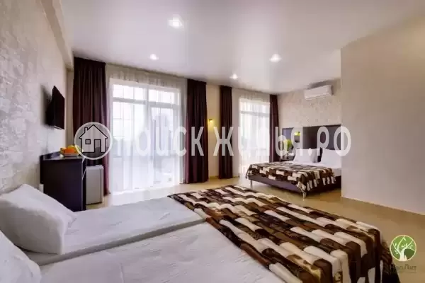 Отель «Лаура» Отель «Лаура»