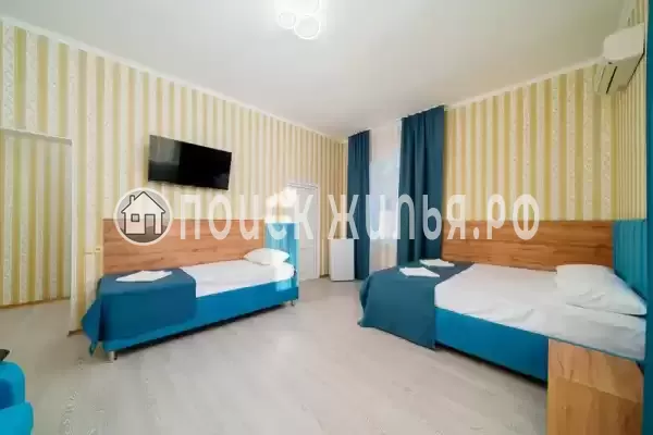 «Липатовъ» «Липатовъ»