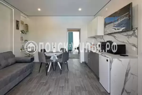 Отель «На море»