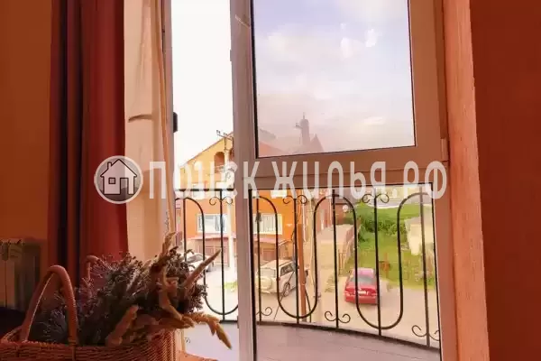 «Lion Castle» «Lion Castle»