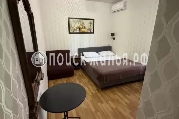 «Семейный мини-отель на Урицкого» «Семейный мини-отель на Урицкого»