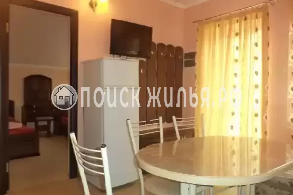 «Мини-гостиница на Толстого 26»