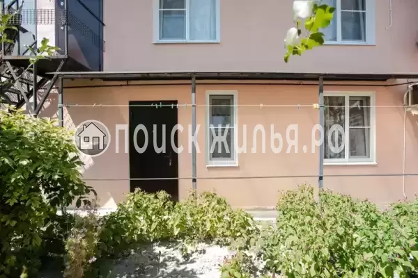 «У моря» «У моря»