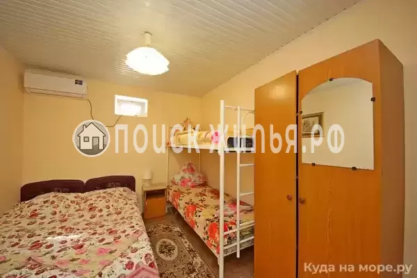 «Зеленый дворик на Черноморской»