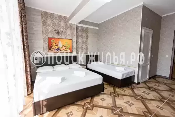 Гостиница «ДиКрис»