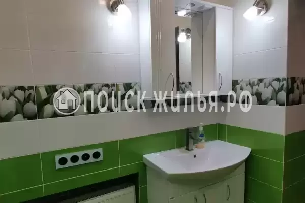 Квартира «С отдельным входом и двором»