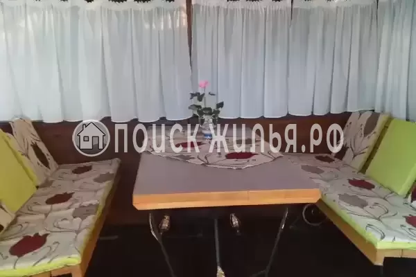 Квартира «С отдельным входом и двором»