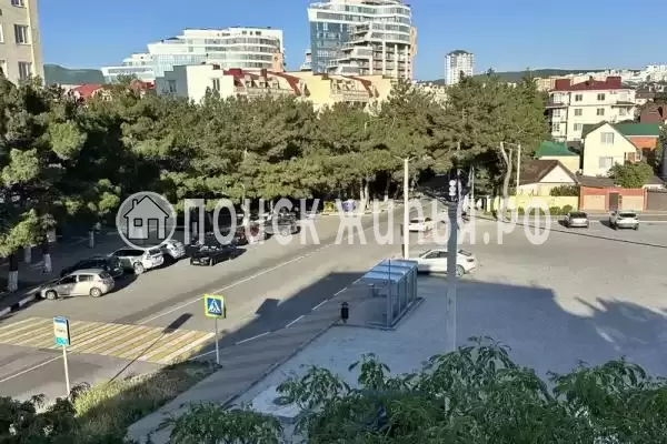 Квартира «У пляжа сады морей»