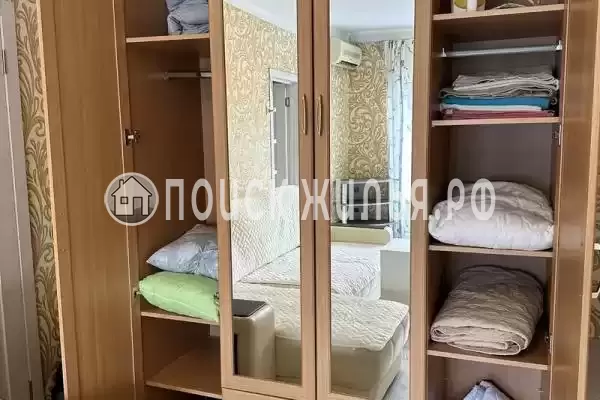 Квартира «У пляжа сады морей»