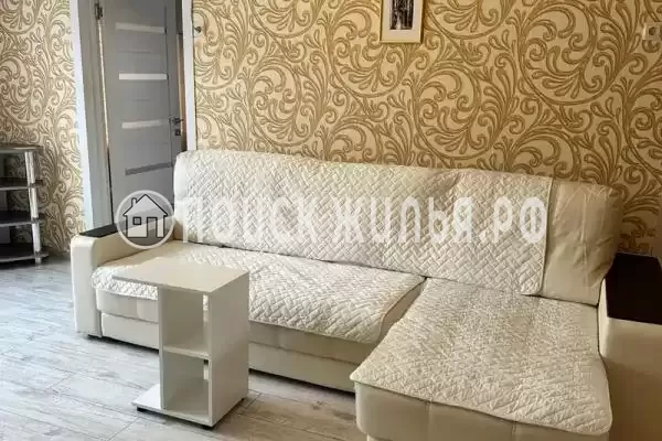 Квартира «У пляжа сады морей»