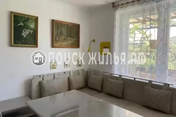 Частный сектор «Трехэтажный коттедж»