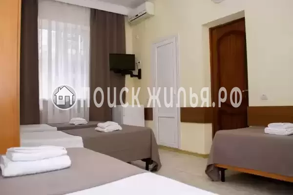 «Ласточкино гнездо»