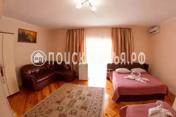 Частный сектор «Коттедж семейного отдыха Крымские друзья»