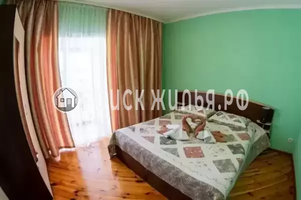 Частный сектор «Коттедж семейного отдыха Крымские друзья»