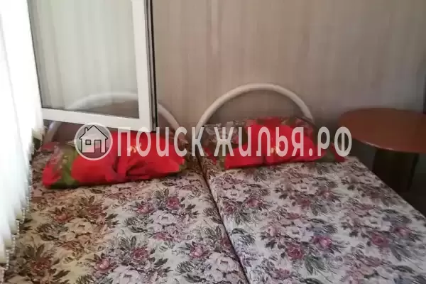 «Под пальмами»