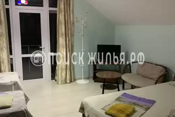 «На ул. 9 мая» «На ул. 9 мая»