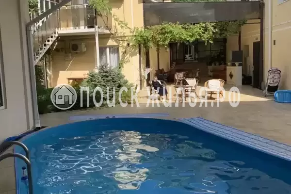 «На ул. 9 мая» «На ул. 9 мая»