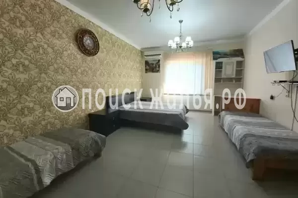 Гостевой дом, пер. Гия, д.1А