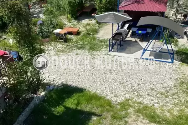 «У моря» «У моря»