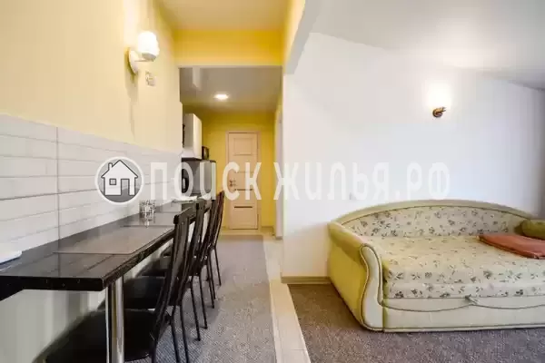 «На Ароматной»