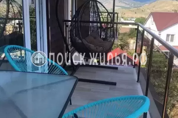 «На Ароматной»