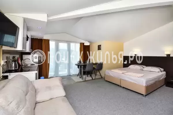 «На Ароматной»