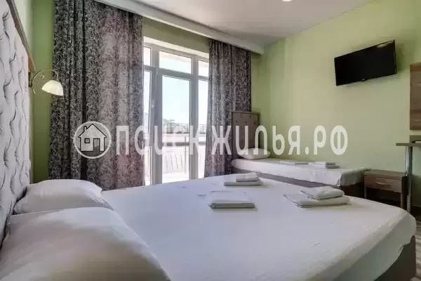 Гостиница «Hotel Royal»