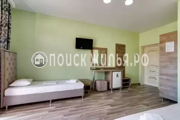 Гостиница «Hotel Royal»