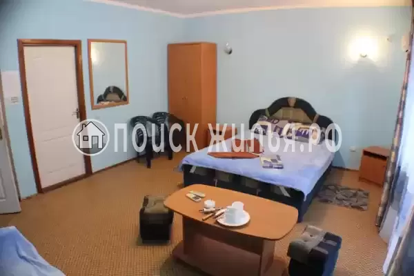 «У пляжа» «У пляжа»