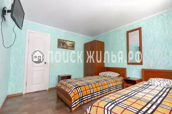 «У Юджина» «У Юджина»