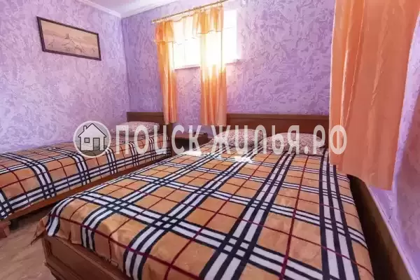 «У Юджина» «У Юджина»