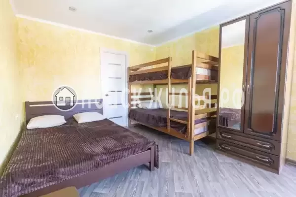 «У Юджина» «У Юджина»