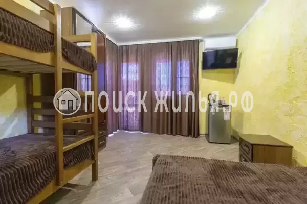 «У Юджина» «У Юджина»